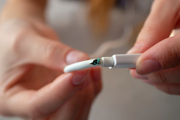 How To Charge an iPhone With an Android Charger