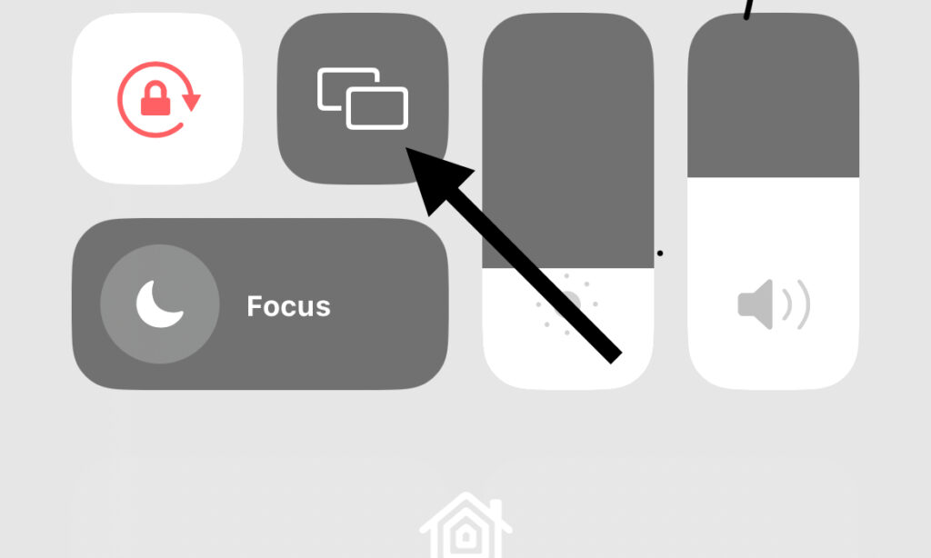 Can You Play iMessage Games On a Macbook?