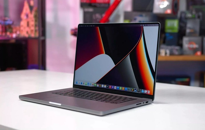 Exploring the M1 Max MacBook Pro A Closer Look