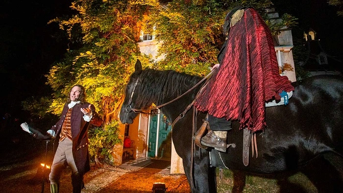 How to Encounter the Headless Horseman